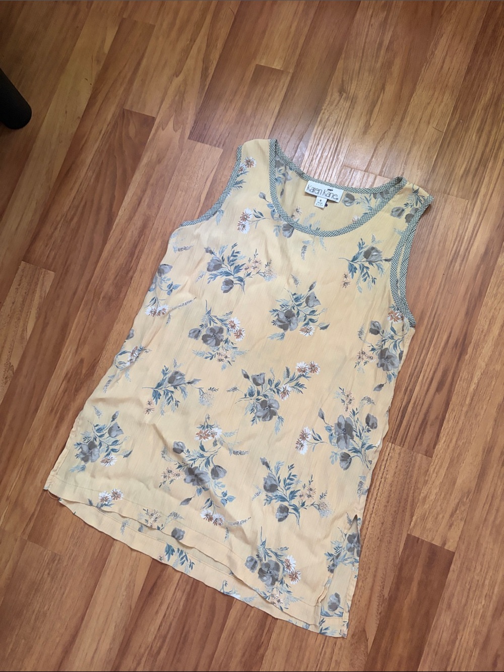 Karen Kane Yellow Floral Tank with Blue Trim vintage style